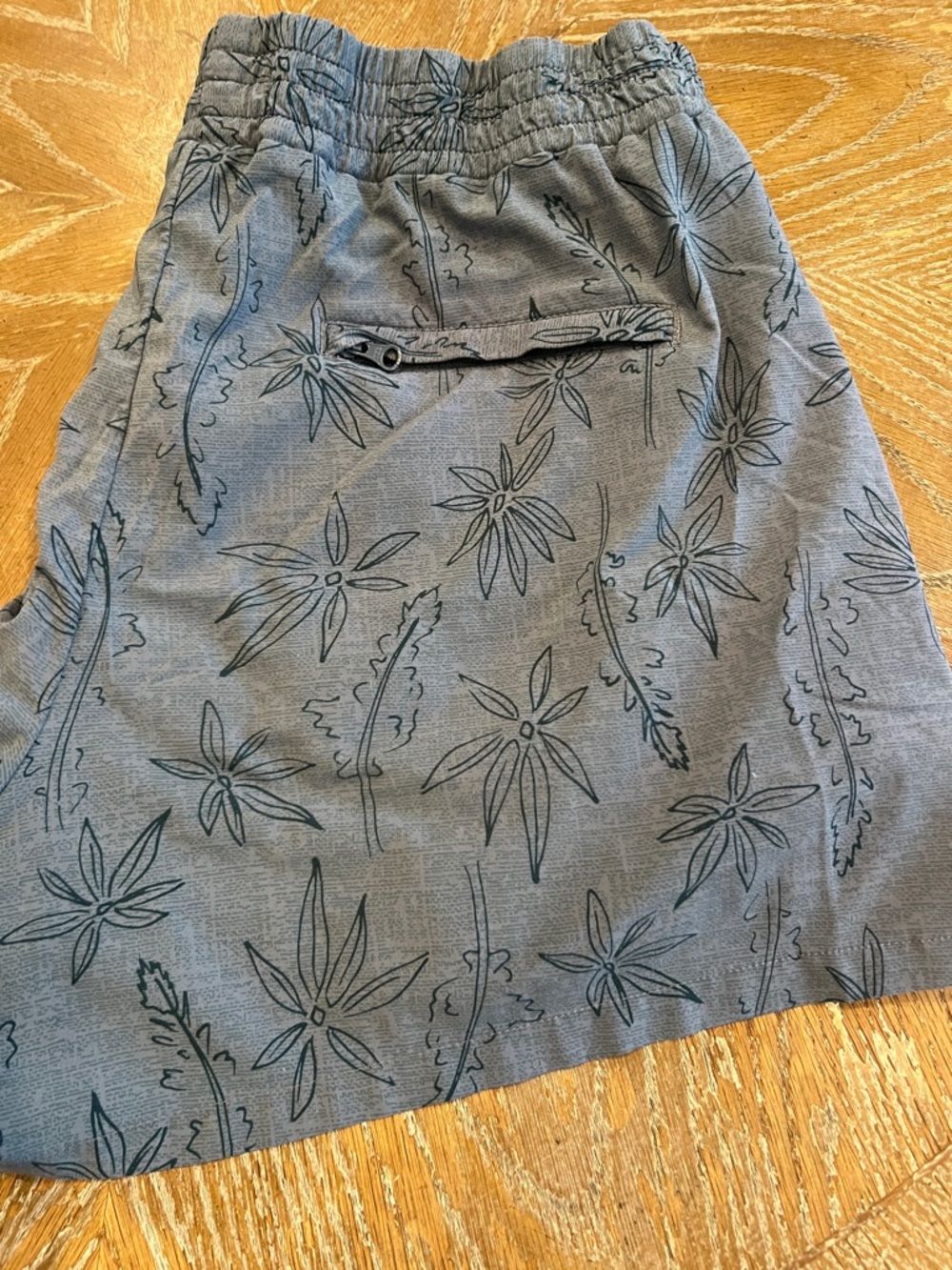 Toad&Co Gray Floral-Print Athletic Shorts